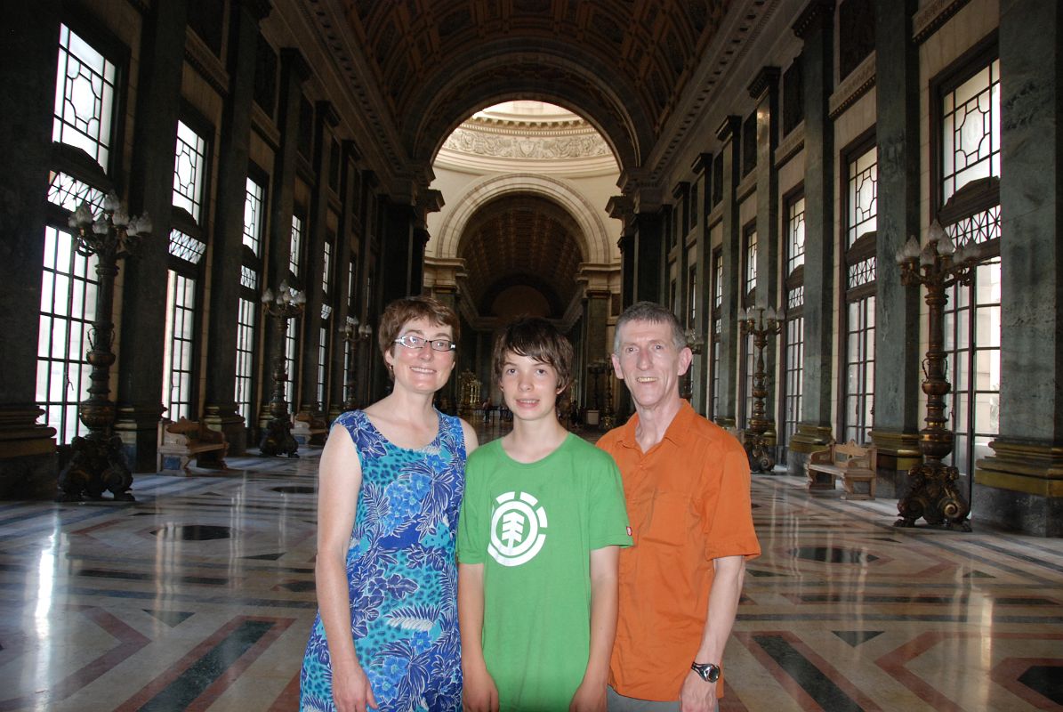 46 Cuba - Havana Centro - Capitolio - Charlotte Ryan, Peter Ryan, Jerome Ryan in the Salon de Pasos Perdidos, Hall of Lost Steps